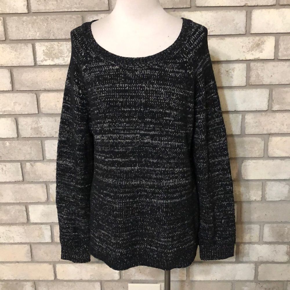 3For$20 sweater size xl